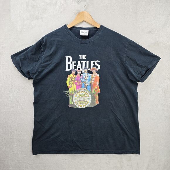 The Beatles Shirt Mens XL Sgt. Peppers Lonely Hearts Club Band Black 2009 Apple - Picture 2 of 8